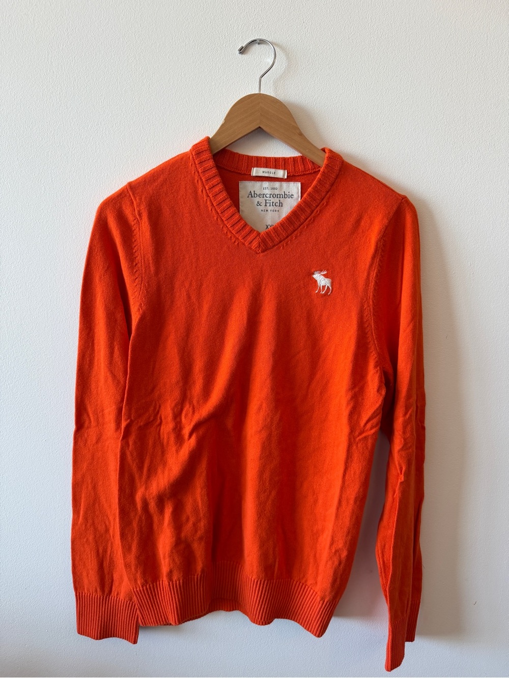 Abercrombie & Fitch Vintage Orange Muscle V-Neck Sweater - XXL